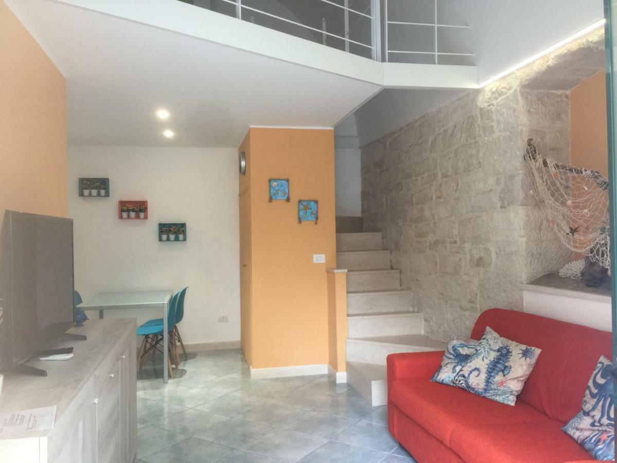 Porto Di Mare Luxury Home Джовинаццо Экстерьер фото